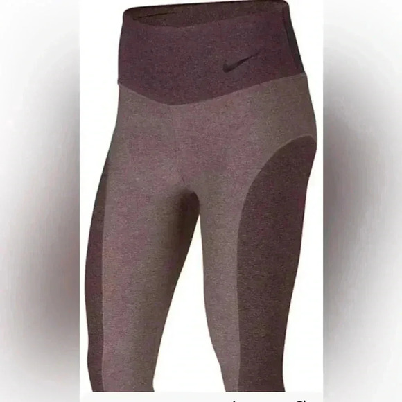 Nike women’s High Waist Studio Lux Legend
Leggings Tights purple sz M preloved - Picture 2 of 8